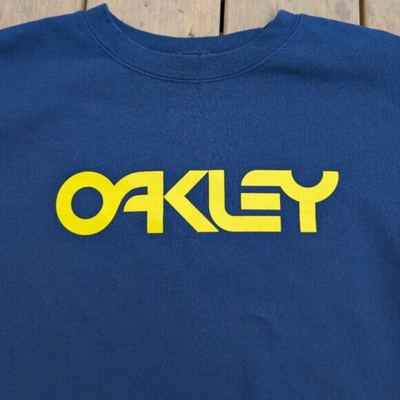 Oakley Custom Fit Crewneck Sweatshirt US L Blue with Yellow Logo - Picture 2 of 6